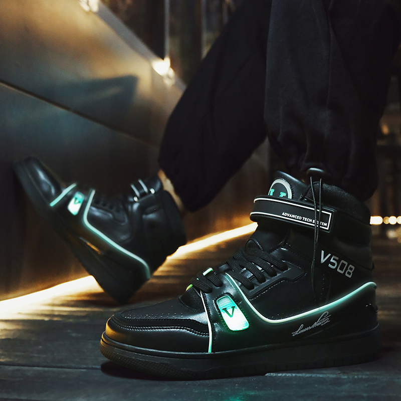 7 Tipi di Scarpe da Moto Legge - Men'S Fashion Mag recensione e prezzo