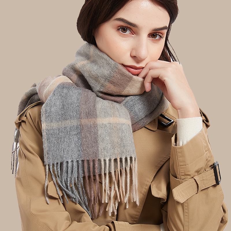 2025 Sciarpe scozzesi scozzesi - Mens Fashion Autumn 2025 recensione e prezzo